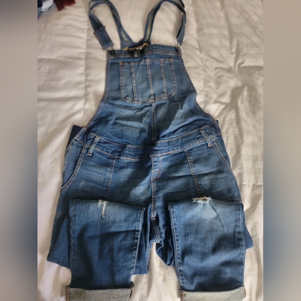 Indigo Blue/Motherhood Maternity  Overalls. Pregnancy, maternity, Size Large.